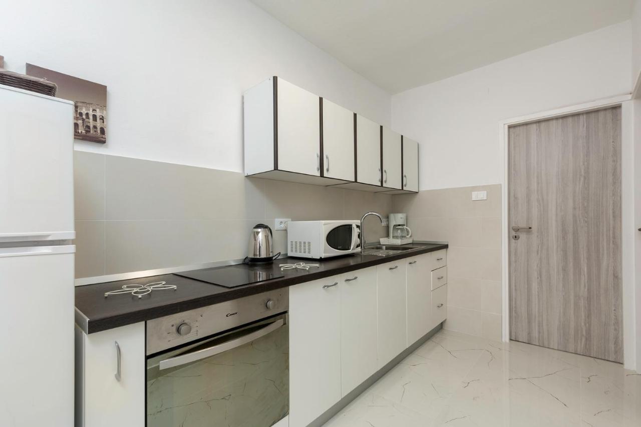 Apartments Marija 821 Póla Kültér fotó